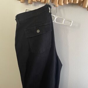 EVEREVE - Black Straight Leg Pant - Size 29